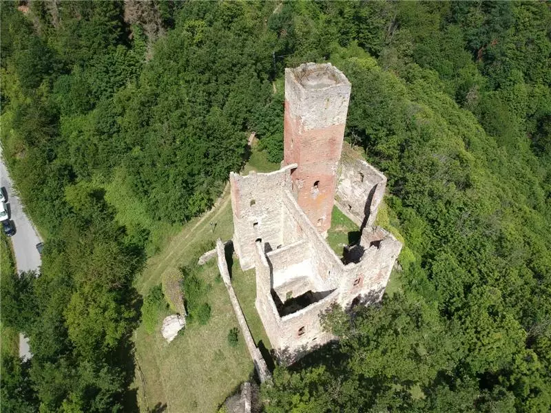 Castello di Nucetto